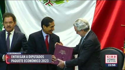 Entregan a Diputados Paquete Económico 2023