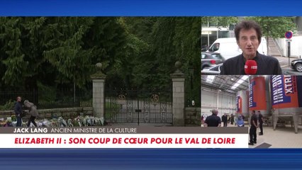Jack Lang : «Nous avions été ébahis par cette simplicité royale»