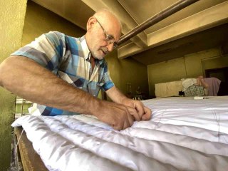 Kış öncesi yorgancılarda yoğun mesai başladı