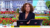 Italian news presenter in tears while announcing death of the Queen