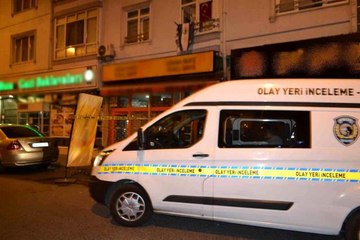 Son dakika haberleri... Moto kuryelerin kavgası kamerada: 3 yaralı