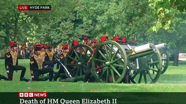 Así han sido las 96 sobrecogedoras salvas en Reino Unido por la muerte de Isabel II