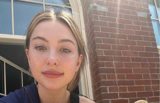 iPhone 14 : la fille de Steve Jobs se moque du nouveau smartphone Apple