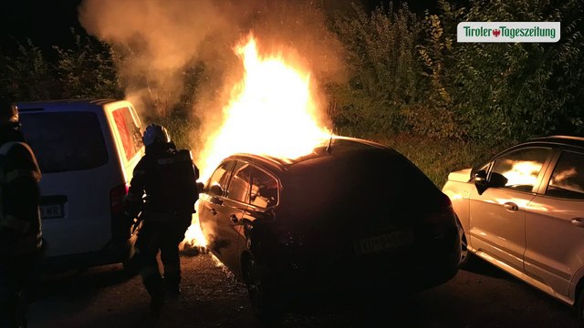 Abgestellter Pkw ging in Wörgl in Flammen auf