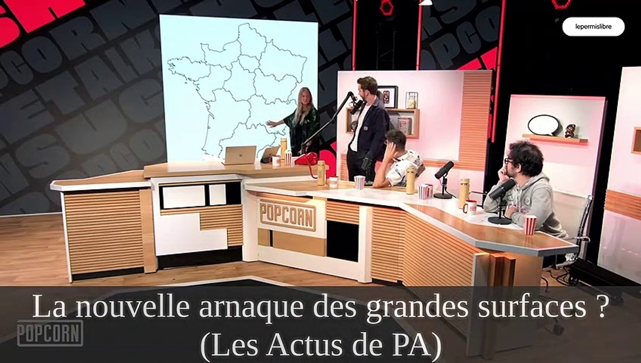 J'ai regardé "STOP SENDING ME FAN MAIL LOL | Charlotte Dobre" et d'autres vidéos