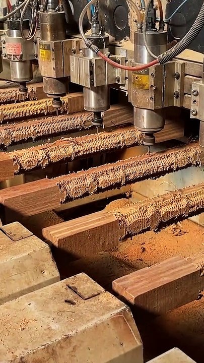 Making wood from a PLC wood lathe ! Woodworking