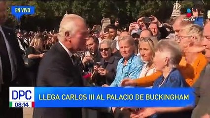 Carlos III llega al Palacio de Buckingham