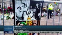 Reino Unido: Ciudadanos y visitantes rinden tributo a la reina Isabel II