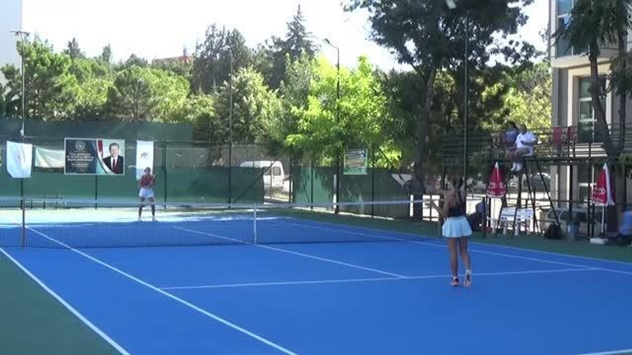 Tenis Büyükler Sonbahar Kupası Türkiye Serisi s...