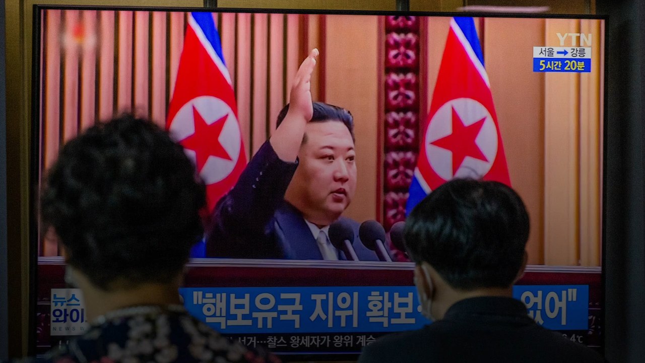La Corée du Nord autorise le lancement de "frappes nucléaires" préventives