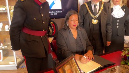 People line up at Liverpool Town Hall to pay their respects to the Queen