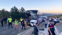 Kastamonu haberi | Kastamonu'da yolcu otobüsü ile traktör çarpıştı: Ölü ve yaralılar var