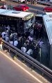 Avcılar'da 2 metrobüs kafa kafaya çarpıştı: Yaralılar var