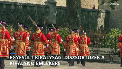 Díszsortüzekkel, harangszóval adóztak II. Erzsébet emlékének