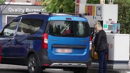 Descargar video: Los Veintisiete instan a Bruselas a topar el gas y reducir consumo de electricidad