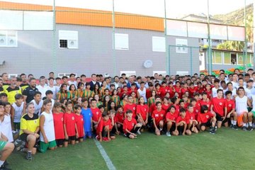 Nazmi Reisoğlu Futbol Akademisi açıldı