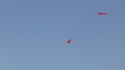 SOLOTÜRK'TEN GÖSTERİ UÇUŞU, JANDARMA HELİKOPTERLERİNDEN ZEYBEK