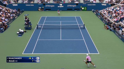Amortie et lob : la combinaison parfaite de Ruud pour dégoûter Khachanov