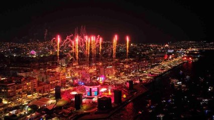 İzmir haberleri | İzmir'in kurtuluşu dev sahnede