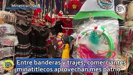 Entre banderas y trajes, comerciantes minatitlecos aprovechan mes patrio