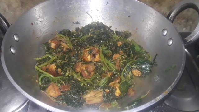 Chicken Recipe With Green Vegetables Chicken Recipe with Water Spinach || Mero Cooking