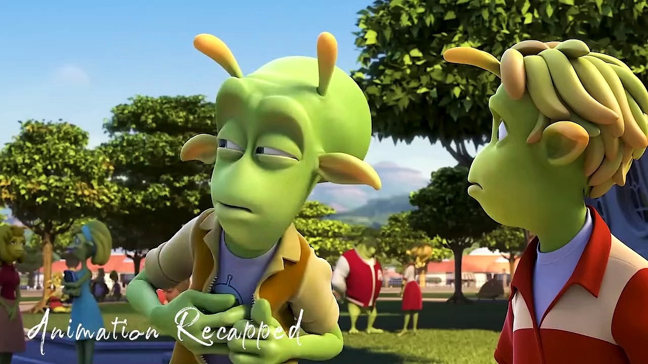 Aliens Try To Eliminate A Human They Discovered On Their Planet