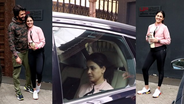 Ritesh Deshmukh Genelia D'Souza जिम से निकले और थकी Genelia को दिया सहारा | FilmiBeat | *Bollywood