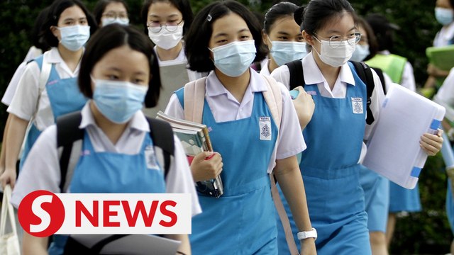 Face masks no longer mandatory in schools but use highly encouraged, says Radzi