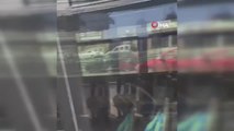 Florya'da metrobüs bozuldu, vatandaşlar yolda kaldı