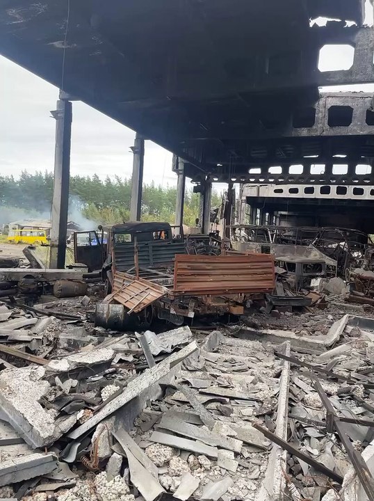 War in Ukraine , American Himars systems help the Ukrainian military destroy Russian military equipment