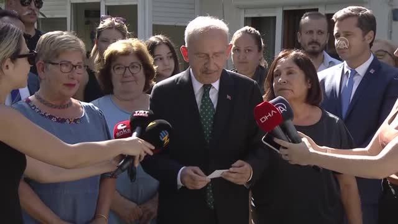 Kılıçdaroğlu Ailesi'nden Okkır Ailesi'ne Ziyaret: "Kuddusi Okkır'ın Ölümü Aslında Bir Cinayettir; Devletin Sabriye Hanım ile Oturup Helalleşmesi...
