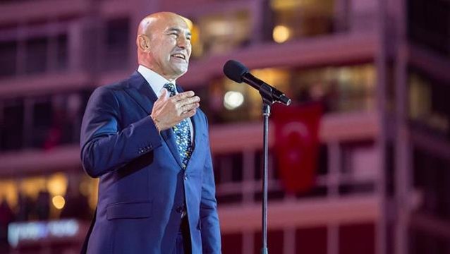İzmir'in kurtuluş yıl dönümünde yaptığı konuşma nedeniyle tepki çeken Tunç Soyer'den eleştirilere yanıt: Atatürk'ün izin yürümeye devam edeceğiz