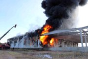 Malatya haberleri! Malatya'da tadilat yapılan fabrikada yangın