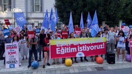 SOL Parti İstanbul'da kürsü kurdu, eğitimciler, veliler, öğrenciler konuştu