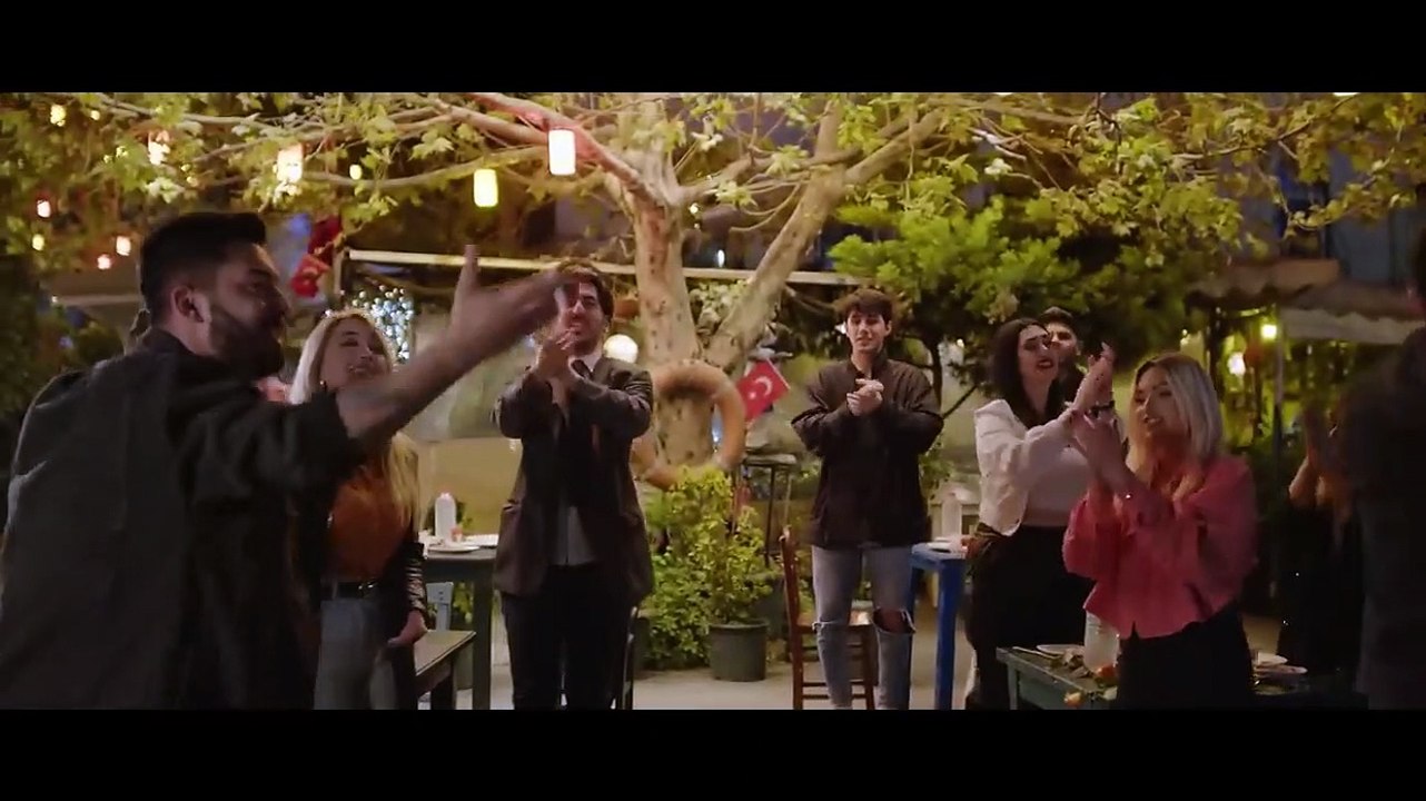 Kurtuluş Kuş & Burak Bulut - Gönül Meyhanesi