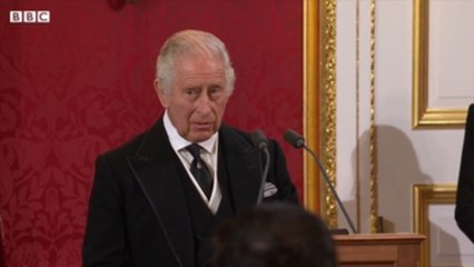 Carlos III inicia su reinado con la promesa de seguir el ejemplo de Isabel II