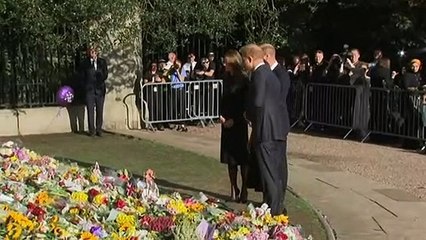 Canadians react to the death of Queen Elizabeth II