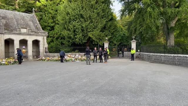 ABERDEENSHİRE - İngiltere Kraliçesi 2. Elizabeth'in cenazesi, Balmoral Kalesi'nden Edinburgh'taki Holyroodhouse Sarayı'na taşınacak