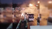Üsküdar Vapur İskelesi'nde yanan yolcu dolu otobüs paniğe yol açtı
