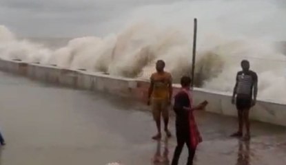 দিঘার সমুদ্রে প্রবল জলোচ্ছ্বাস |OneIndia bengali