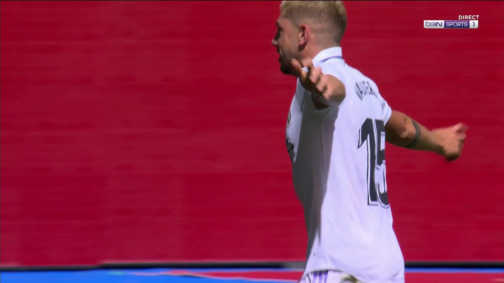 Real Madrid - Un rush de 50m puis un missile, Valverde régale !