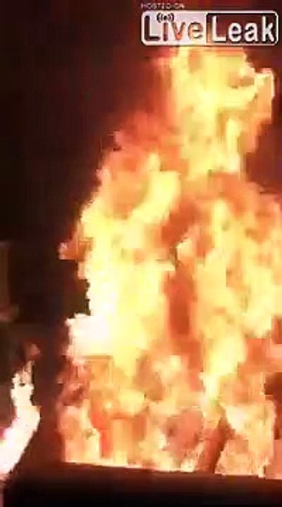 Allumer son barbecue à l'essence... pire idée de la journée