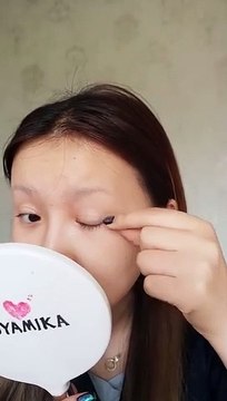 Elle se maquille afin de ressembler à la Joconde, le résultat est dingue