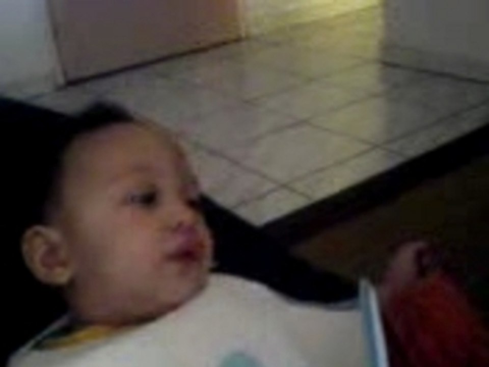 6 mois:1er repas de carottes!