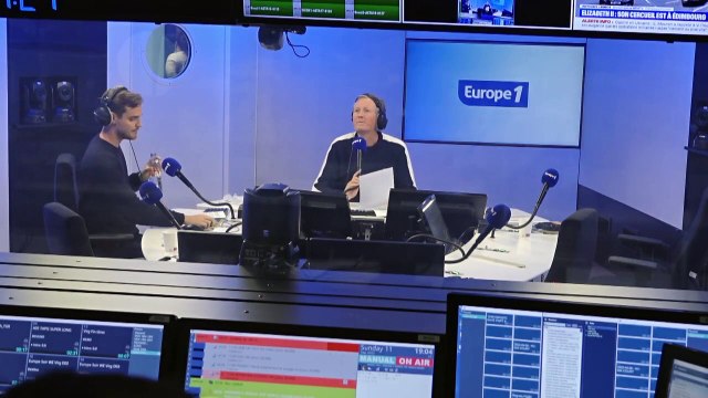 Mort d'Elizabeth II : effervescence autour des goodies à l'effigie de la reine... et bientôt du roi