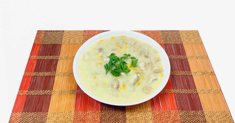 طريقة عمل الشوربة بيضاء بالدجاج والذرة