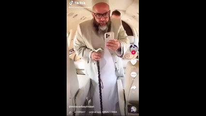 "Yetimlerin hizmetkarı hoca" özel jetle Ayasofya'da namaz kılmaya geldi!