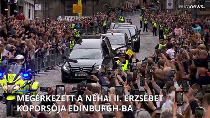 Megérkezett II. Erzsébet koporsója Edinburgh-ba, a Holyroodhouse-palotába