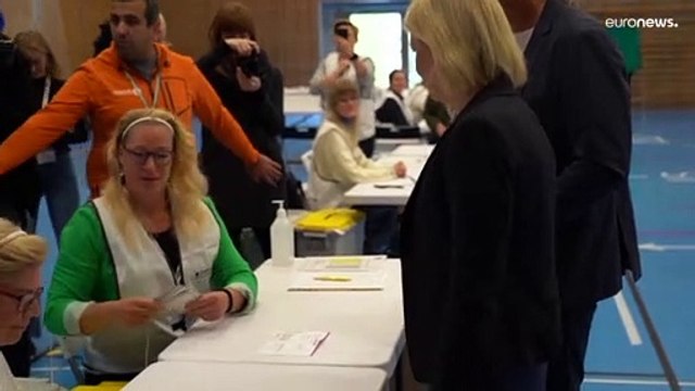 Bloco governamental vence eleições na Suécia e extrema-direita lidera a oposição