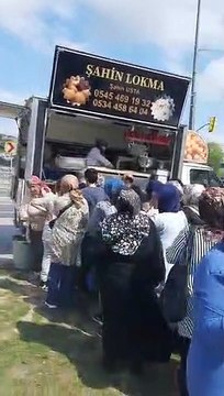 Ümraniye Lokmacı 0545 469 19 32 Hayır Lokması Döktürme Lokma Tatlısı Dağıtımı İstanbul Üsküdar